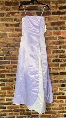 Rebecca FLAWED Lilac Purple White Satin Embellished Gown Dress Womens Size Small